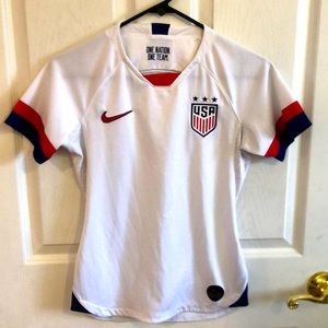 Nike Women’s USA Home Soccer Jersey